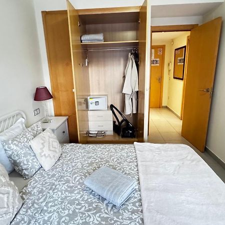 Relax Apartamento Playa Fenals リョレート・デ・マル エクステリア 写真