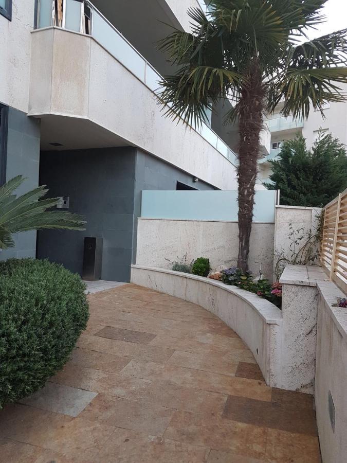 Relax Apartamento Playa Fenals リョレート・デ・マル エクステリア 写真