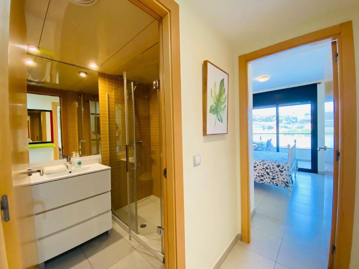 Relax Apartamento Playa Fenals リョレート・デ・マル エクステリア 写真