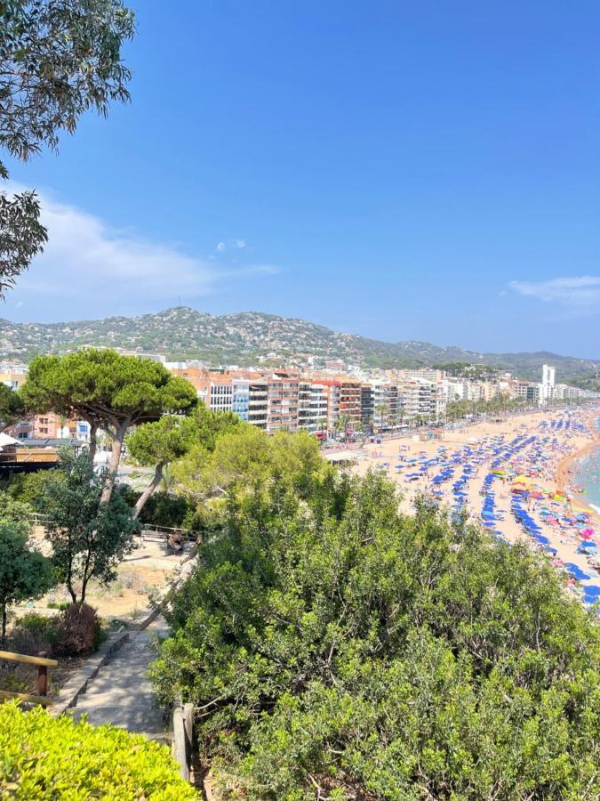 Relax Apartamento Playa Fenals リョレート・デ・マル エクステリア 写真