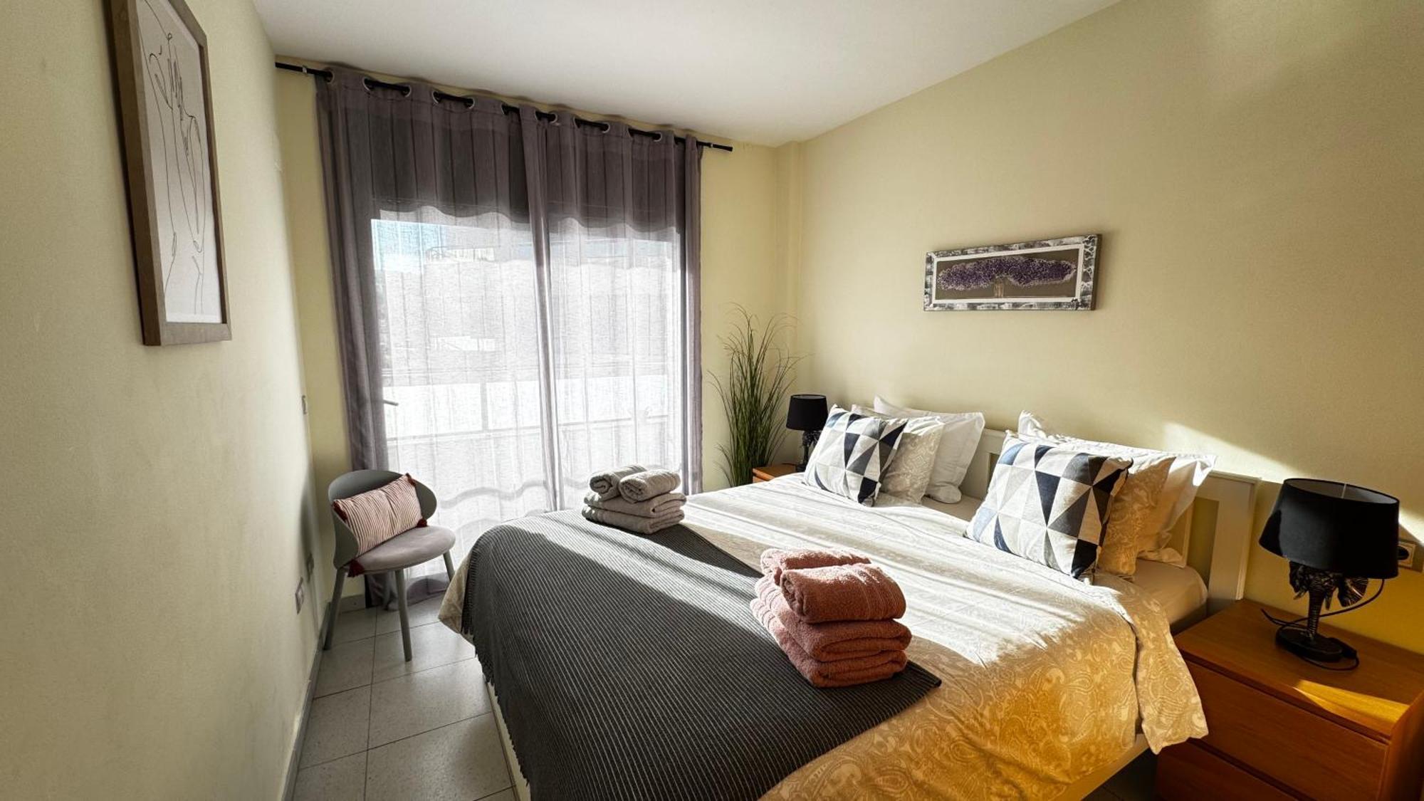 Relax Apartamento Playa Fenals リョレート・デ・マル エクステリア 写真