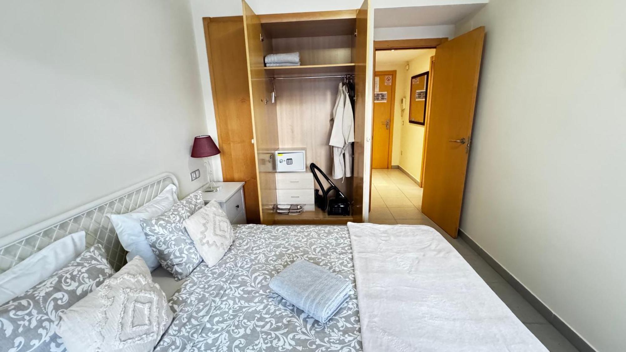 Relax Apartamento Playa Fenals リョレート・デ・マル エクステリア 写真